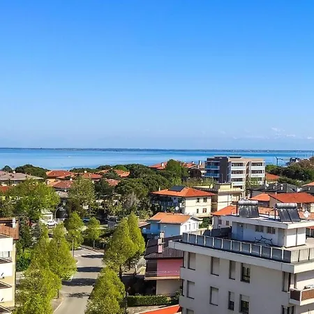 Stylish Torre Bianca 2 Bedroom Sleeps 6